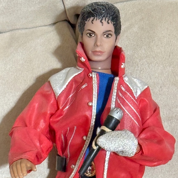 Michael Jackson 1984 VINTAGE Doll - Picture 2 of 3